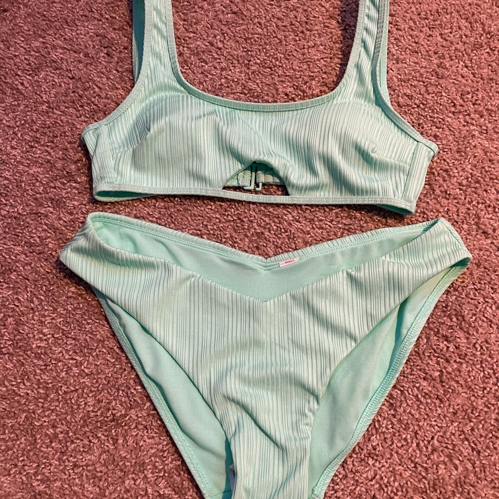 Swim suit